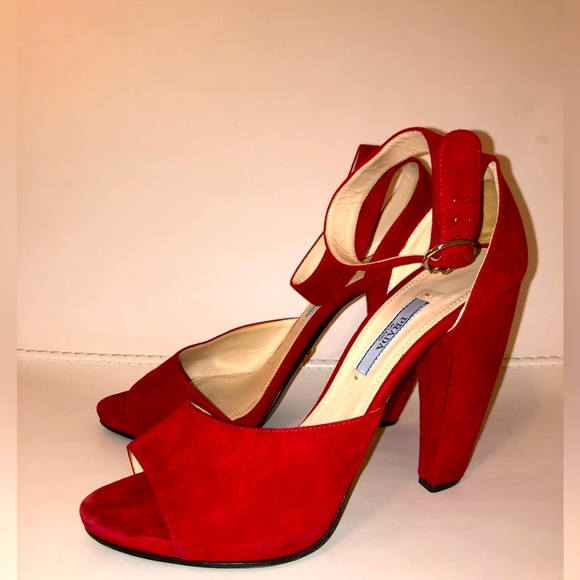 Prada red suede open toe heels size 38.5 - Picture 3 of 7